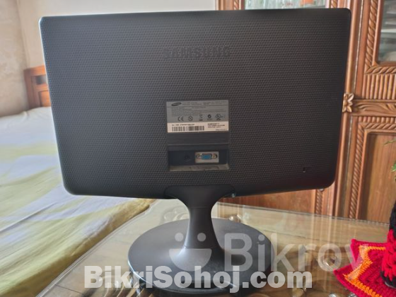 Samsung SA100 Monitor